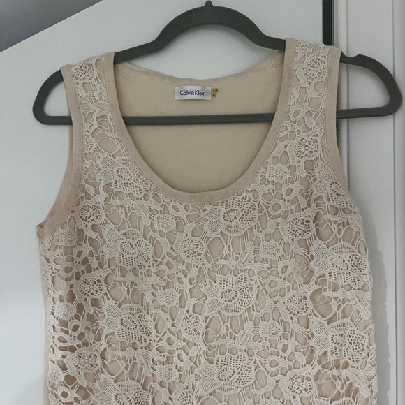 Calvin Klein - Picture 2 of 6